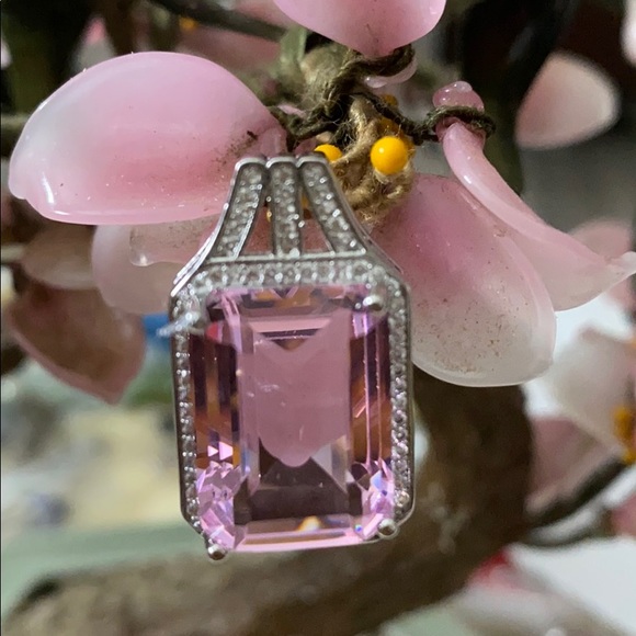 Vintage Jewelry - Vintage 925 pink kunizite & CZ pendent
